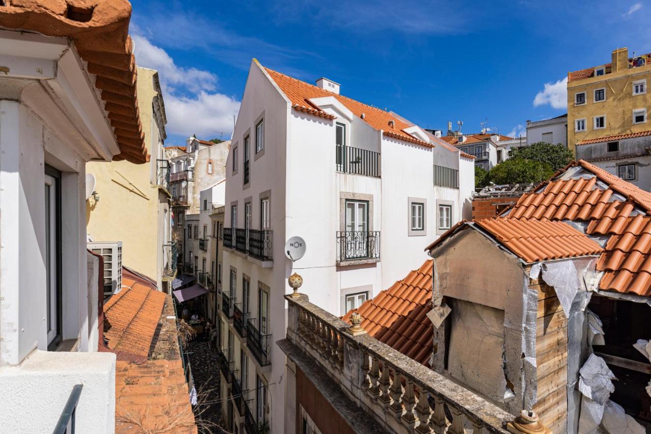 Alfama 2Bdr Duplex Apartment W/ Balcony By Lovelystay Lisboa Exteriér fotografie