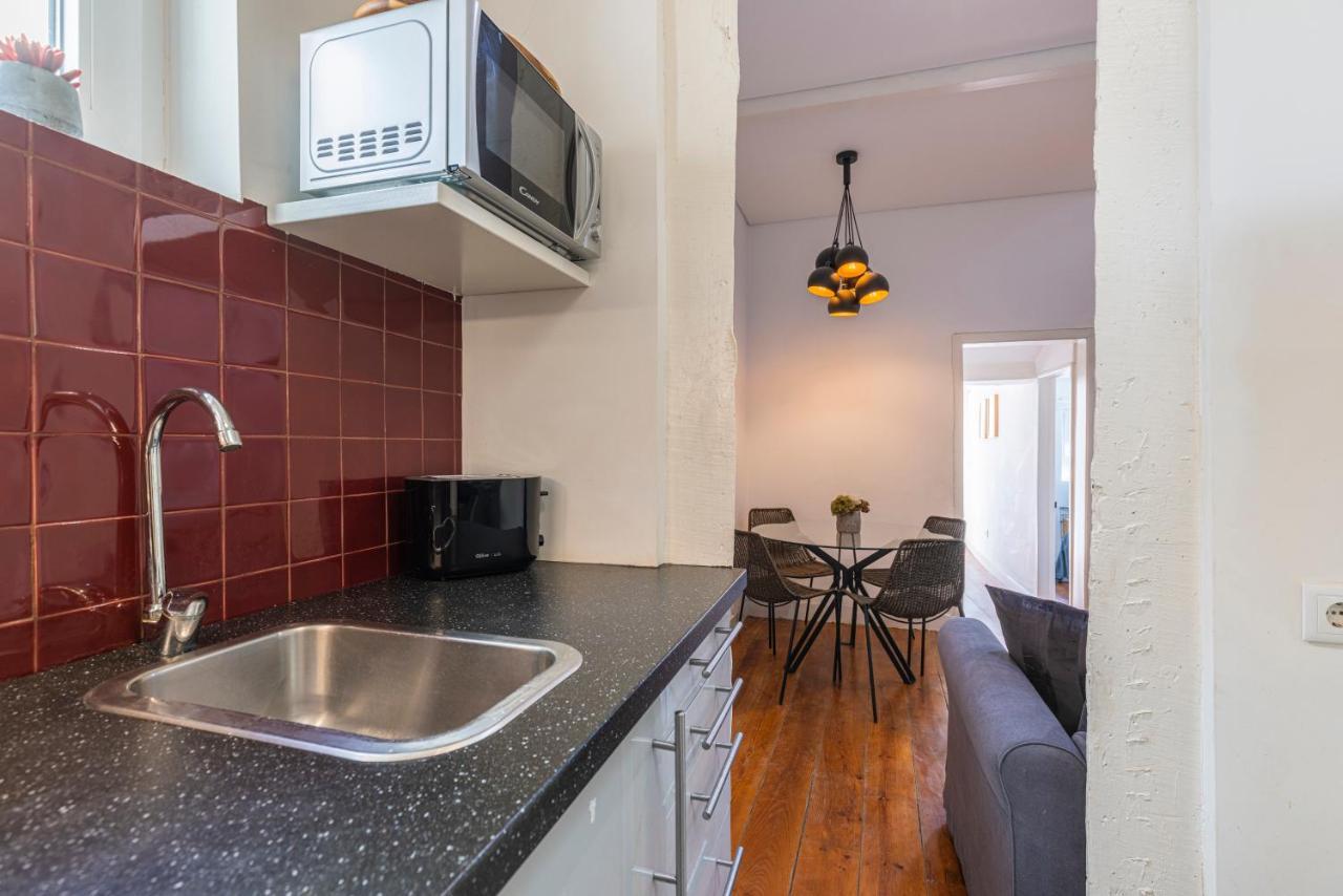 Alfama 2Bdr Duplex Apartment W/ Balcony By Lovelystay Lisboa Exteriér fotografie