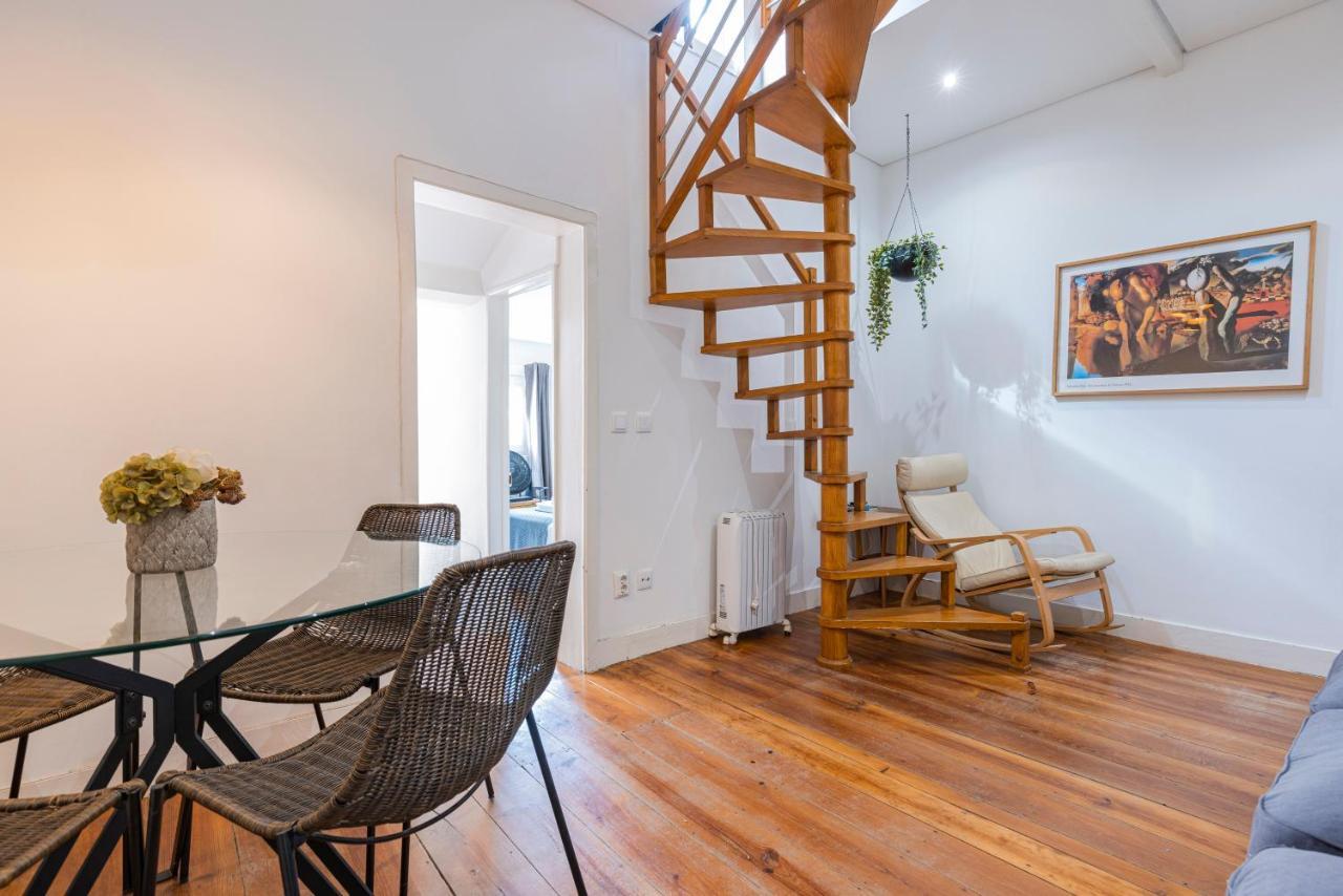 Alfama 2Bdr Duplex Apartment W/ Balcony By Lovelystay Lisboa Exteriér fotografie