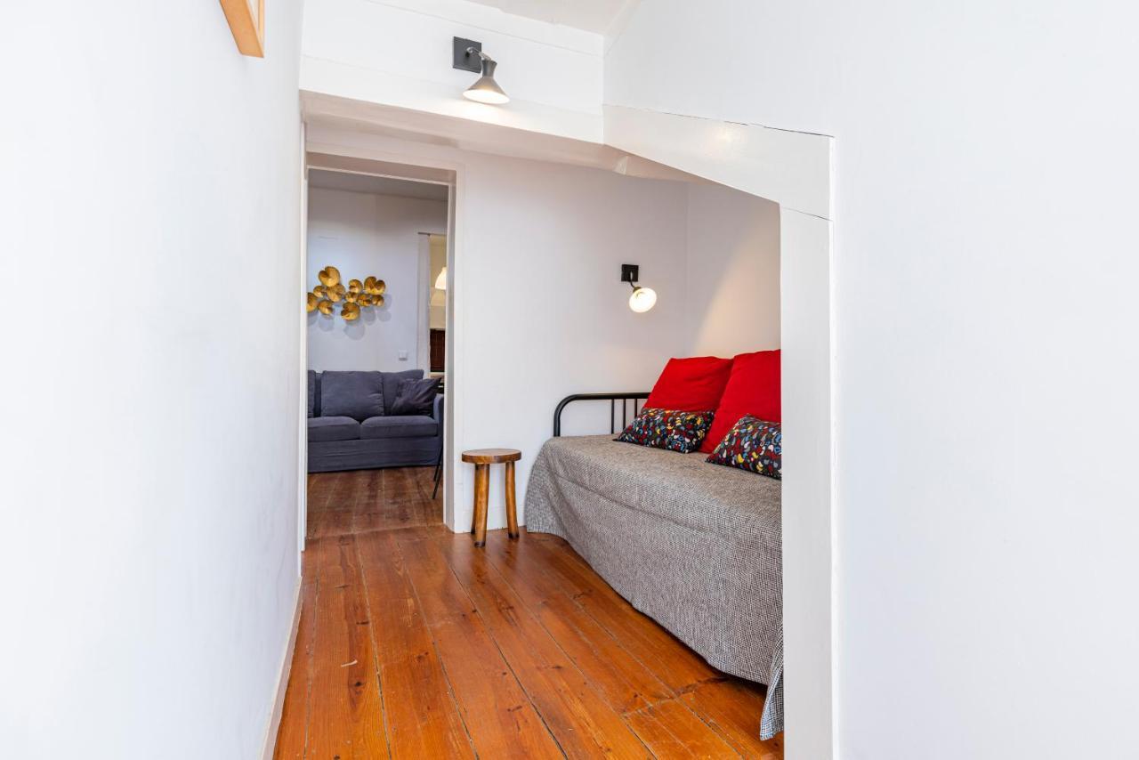 Alfama 2Bdr Duplex Apartment W/ Balcony By Lovelystay Lisboa Exteriér fotografie